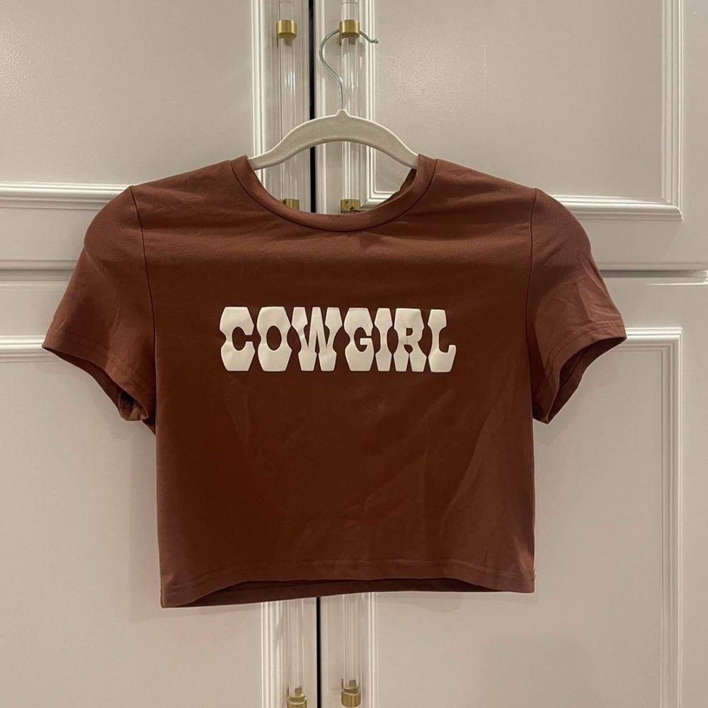 Super nice material (very soft)
-size medium  (perfect condition)